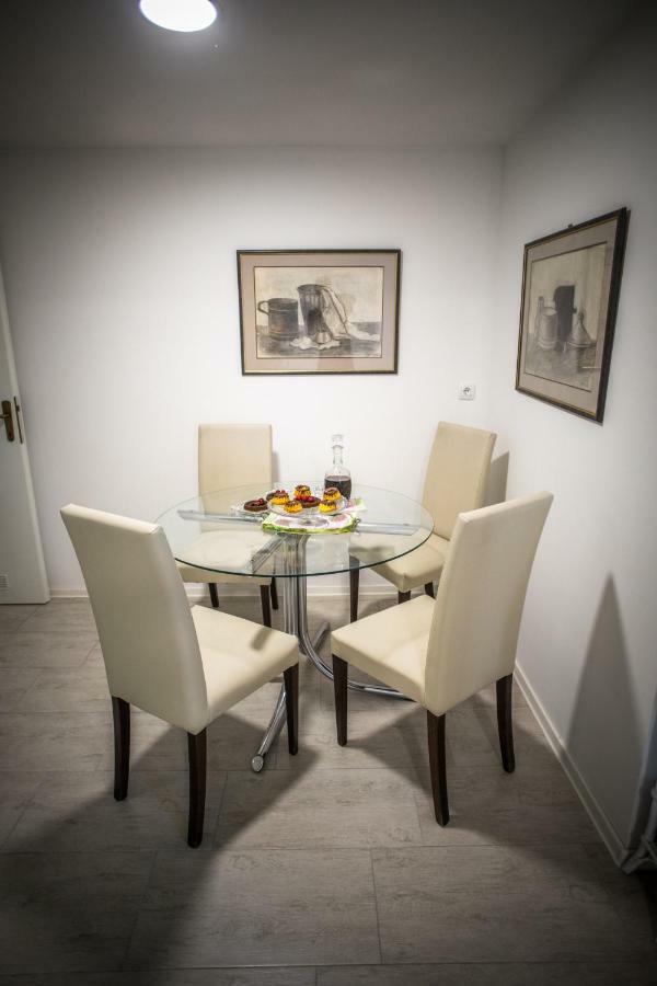 Apartman Magnolia Ivanicsvár Kültér fotó